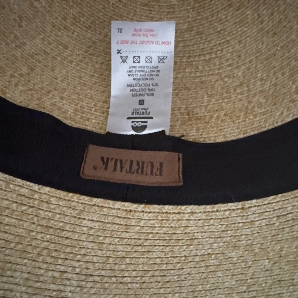 Elegant Tan Straw Hat with Black Ribbon - Picture 4 of 4